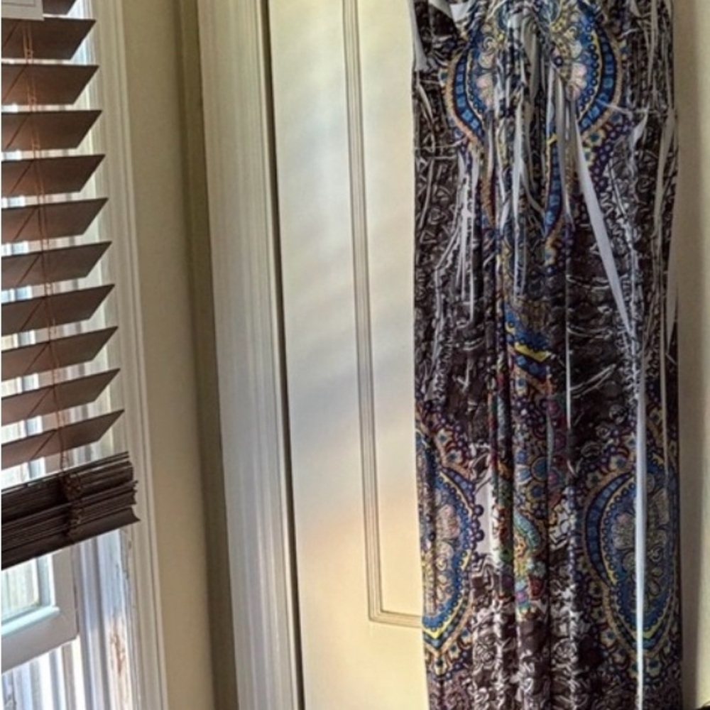 Gorgeous Sleeveless V-Neck Cinched, Beaded, Unique Maxi Dress in Multicolor - Picture 2 of 6